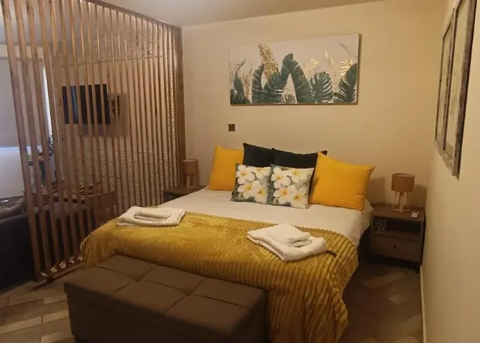 Plumeria Place Bright And Spacious Larnaca