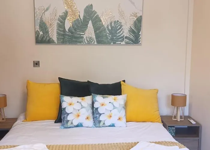 Plumeria Place Bright And Spacious * Larnaca