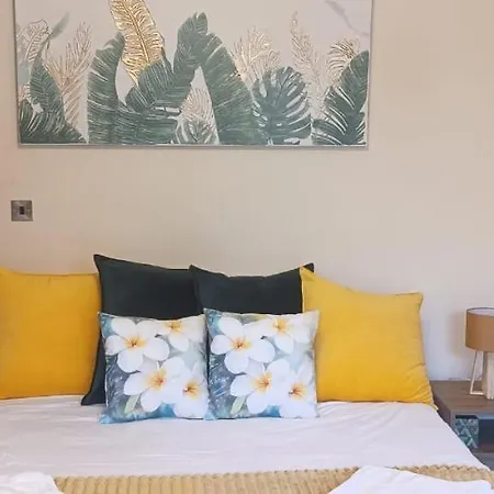 Plumeria Place Bright And Spacious * لارنكا